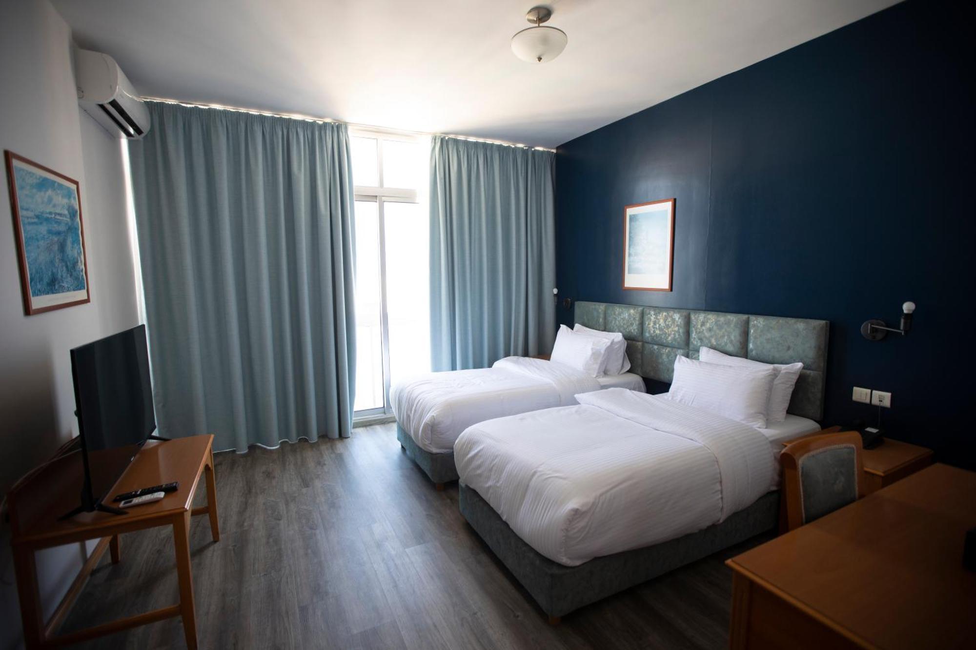 El Sheikh Suites Hotel Beirut Exterior photo