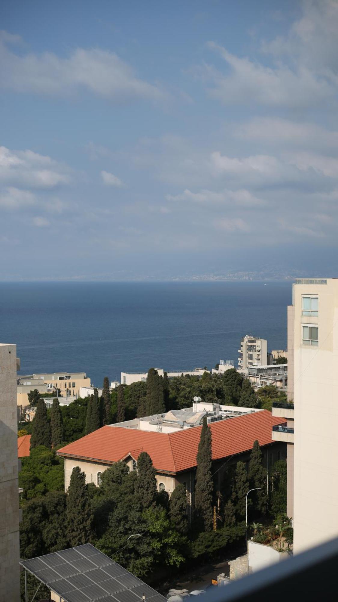 El Sheikh Suites Hotel Beirut Exterior photo