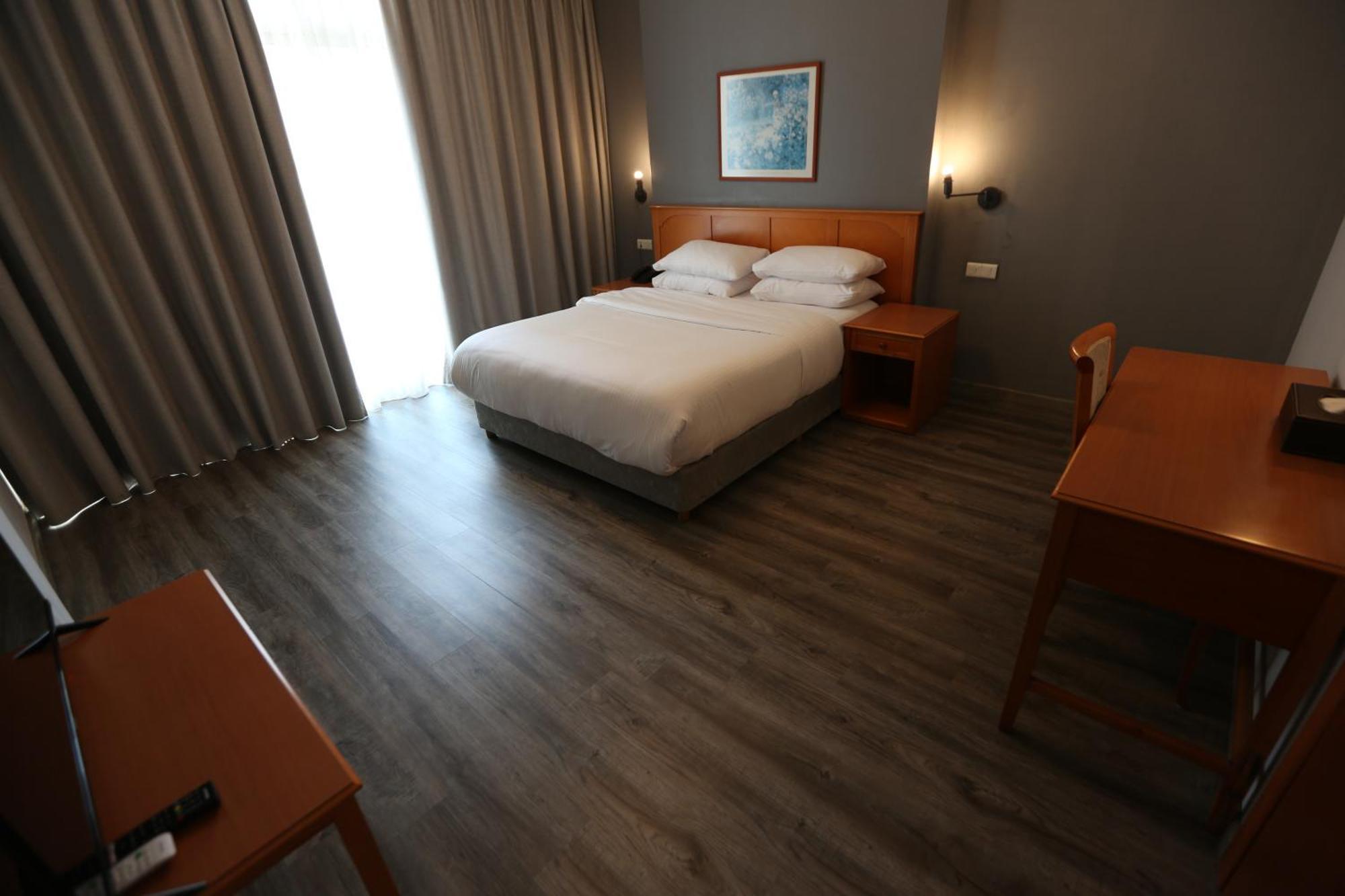 El Sheikh Suites Hotel Beirut Exterior photo